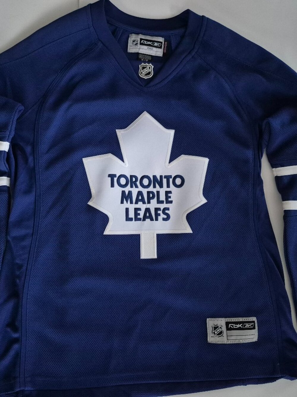 Toronto Maple Leafs Reebok NHL Women’s Small Blue Jersey Official Hockey Shirt